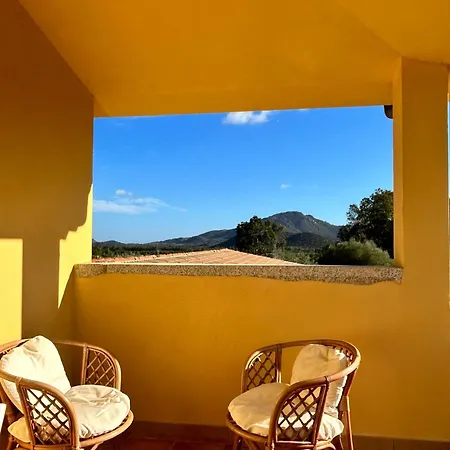 Otel I Menhirs Annunziata (Sardinia)