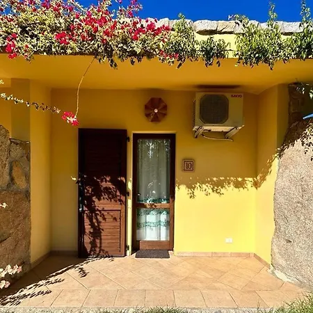 I Menhirs 3* Annunziata (Sardinia)