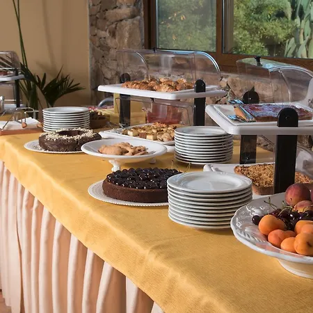 I Menhirs Annunziata (Sardinia)
